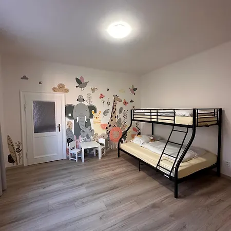 Stylovy A Rodinny V Liberci Apartment *